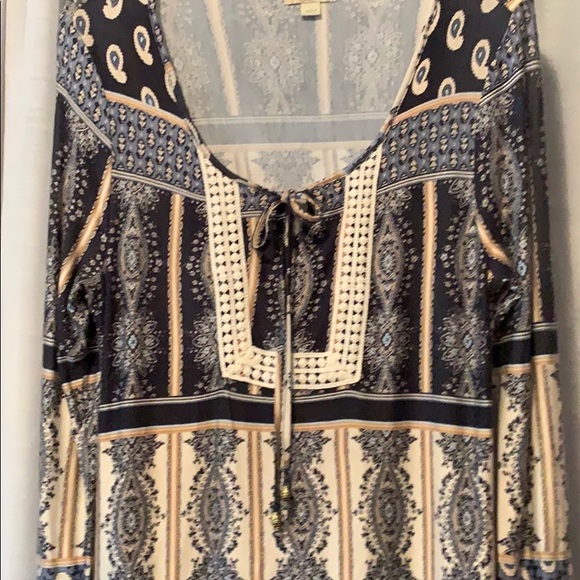 Shirt - Picture 3 of 5